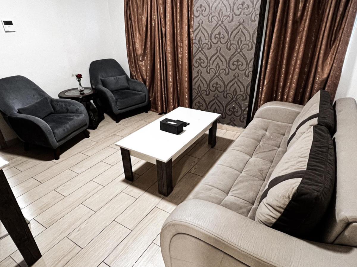 Balcony Hotel Amman Exterior photo